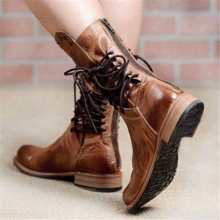 Caithlyn – Vintage Lace-Up Boots