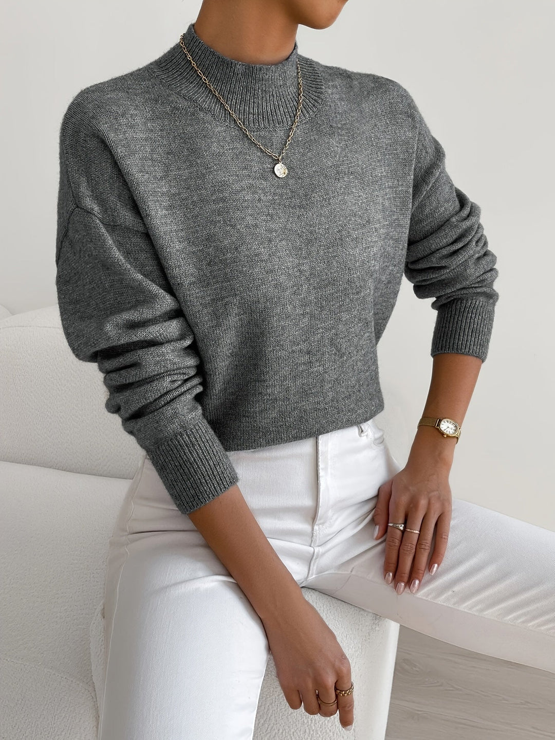Hannah – Elegant Knit Turtleneck