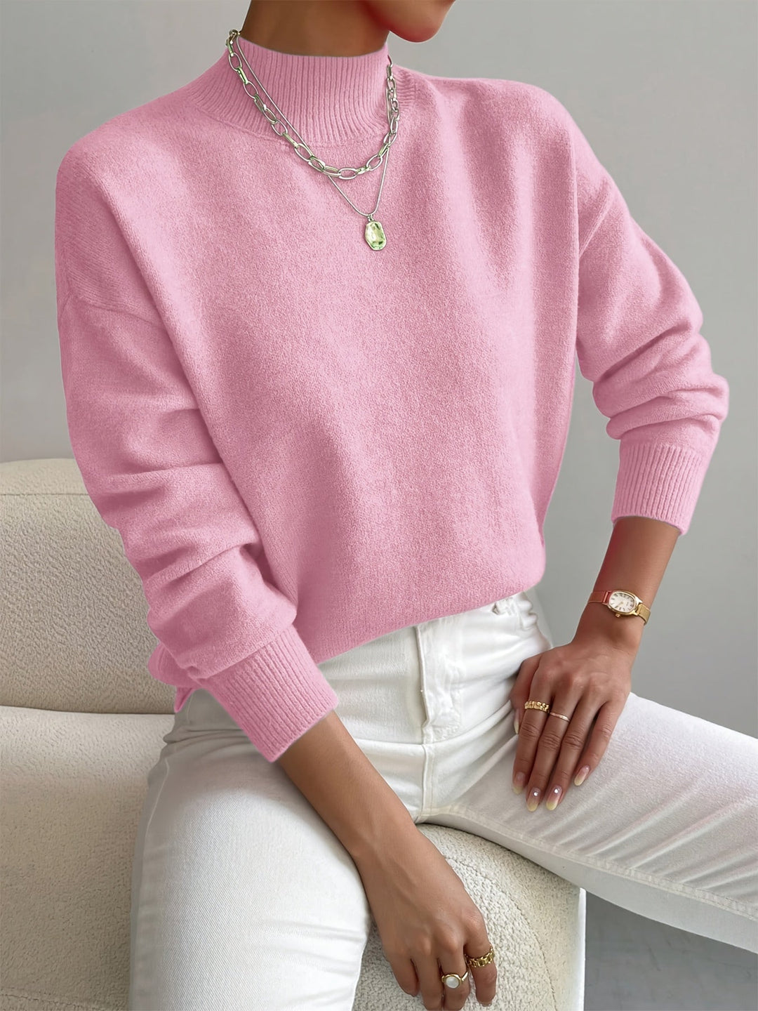 Hannah – Elegant Knit Turtleneck